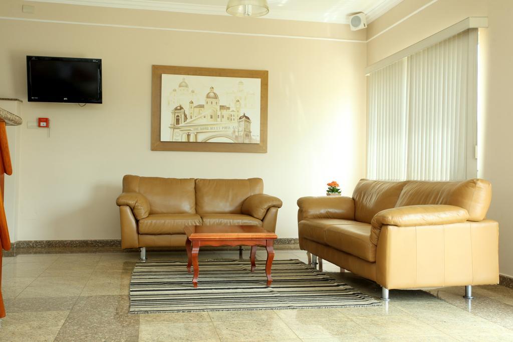 Candeias Hotel Batatais Eksteriør bilde